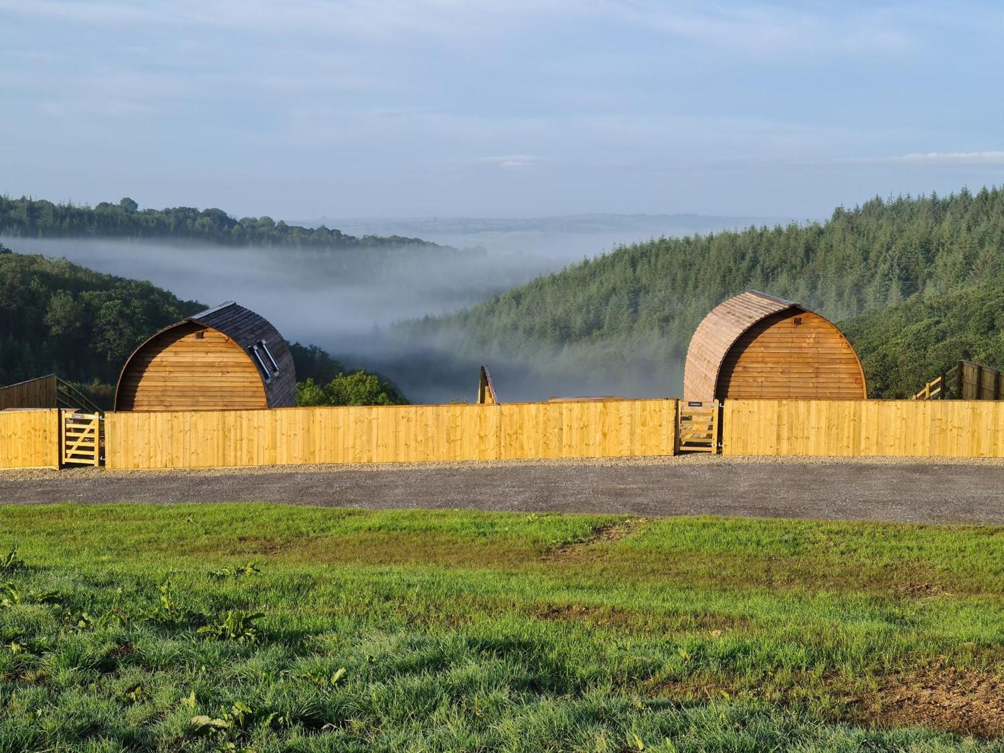 Rivendell Farm By Wigwam Holidays Carmarthen Luaran gambar